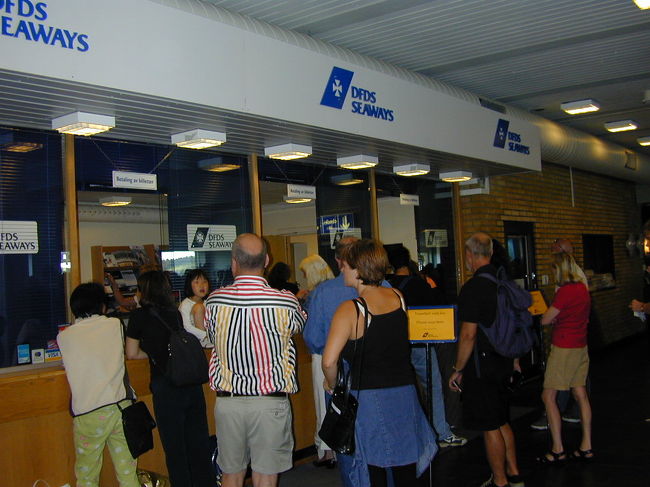 オスロ港の改札口です。