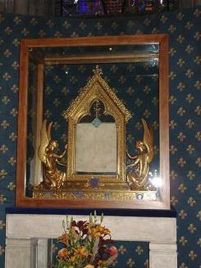 マリア様のヴェール<br /><br />コレが見られるのはｼｬﾙﾄﾙのﾉｰﾄﾙﾀﾞﾑだけ！