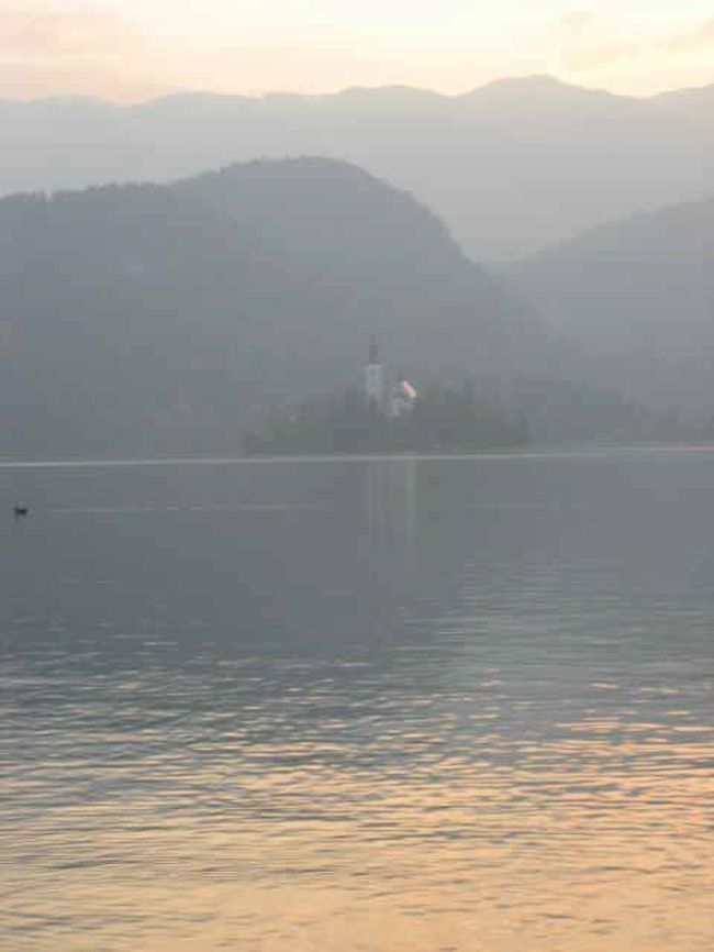 朝のブレッド島