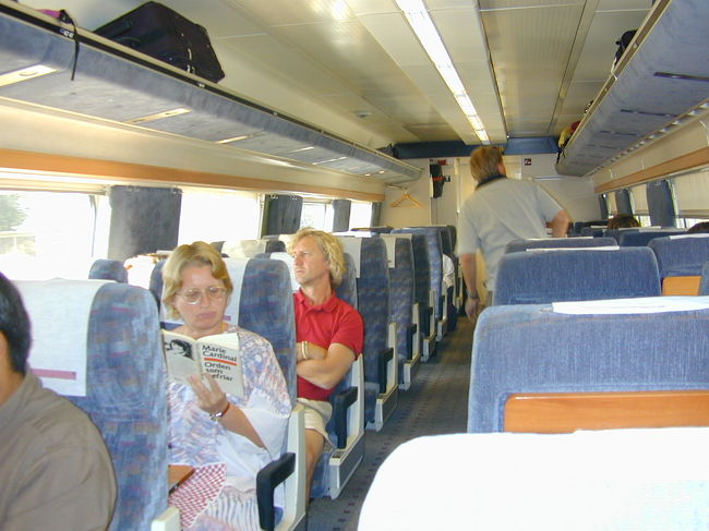 Ｘ２０００の車内風景です。