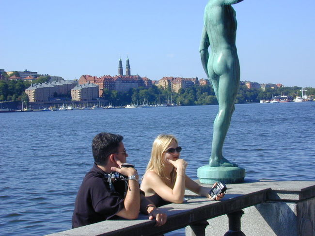 可愛いカップルが来ていました。メーラレン湖が美しいです。