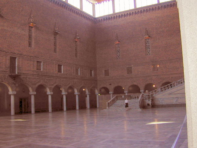 市庁舎の内部の青の間です。ここで、ノーベル賞の授賞式が行われます。