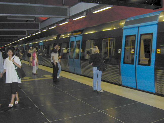 地下鉄のソルナ駅です。