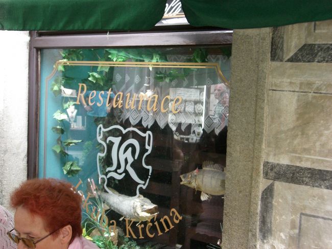 途中、レストランの奥に展示されていた<br />魚のはく製。<br /><br />この辺りでは、有名なんだって。<br />