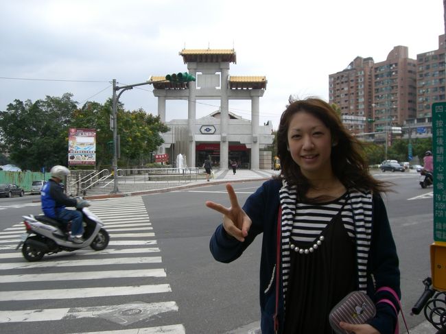 新北投の駅前にて☆