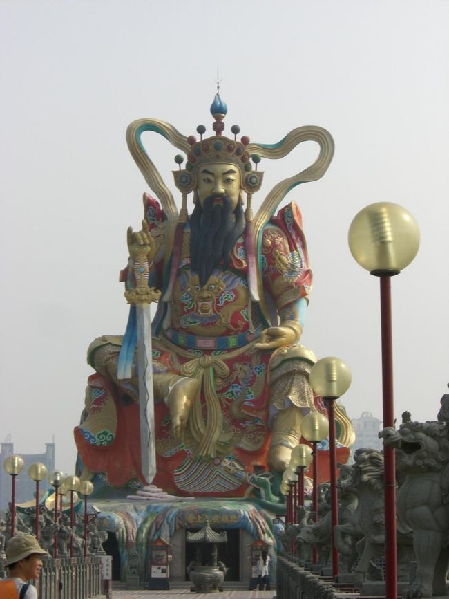 めちゃくちゃ大きい像！！