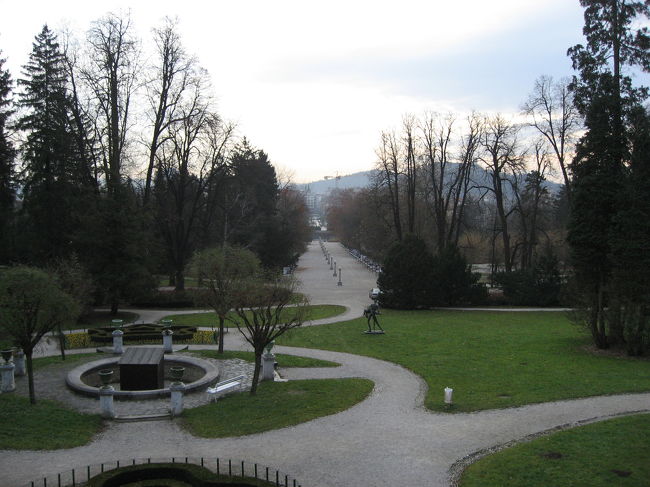 ティボリ公園．