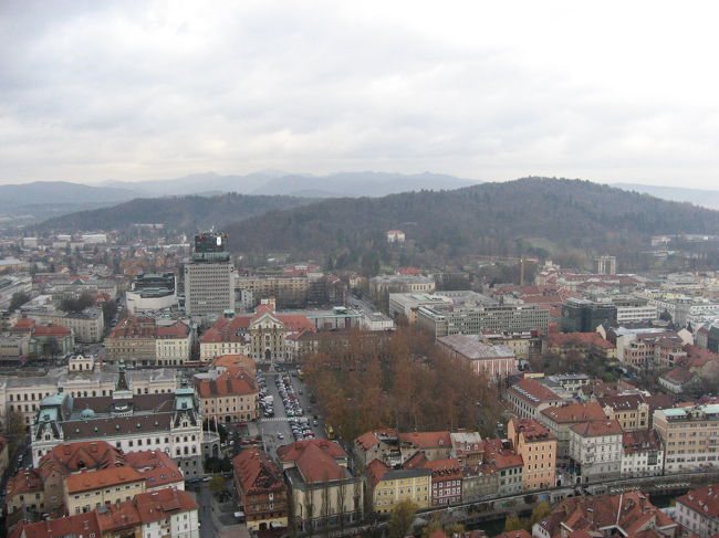 ティボリ城方面．