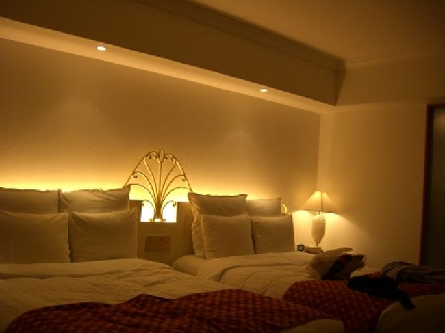 マリオットホテル１４階<br /><br />ベッド、綺麗<br /><br />