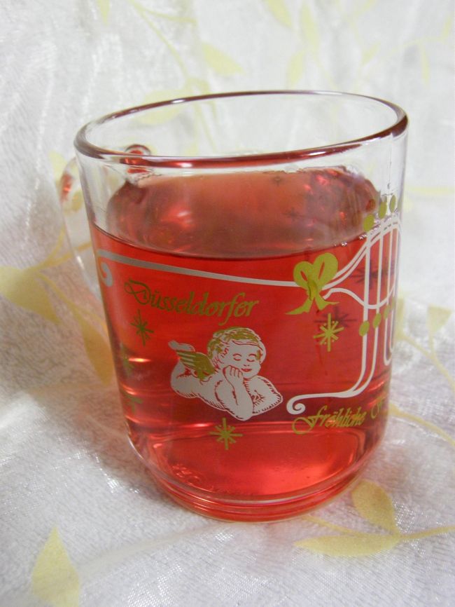 デュッセルドルフのカップ・その9<br />初日にしてこの数･･･先が思いやられますなぁ･･･。