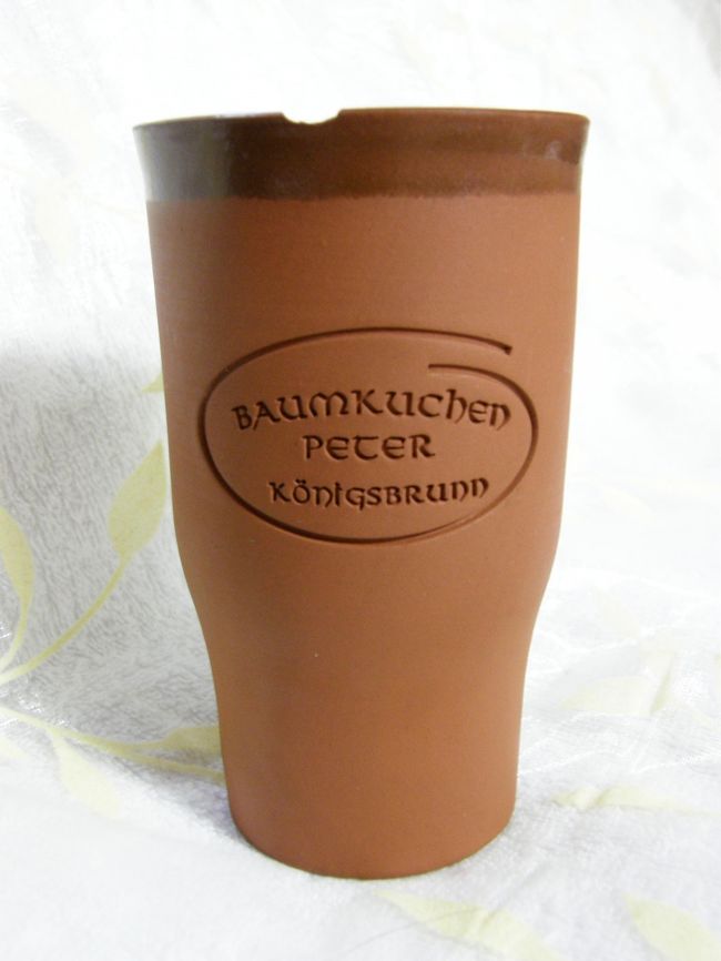 ベルリンのカップ・その3<br />ジャンダルメンマルクトのバウムクーヘンのお店のもの。