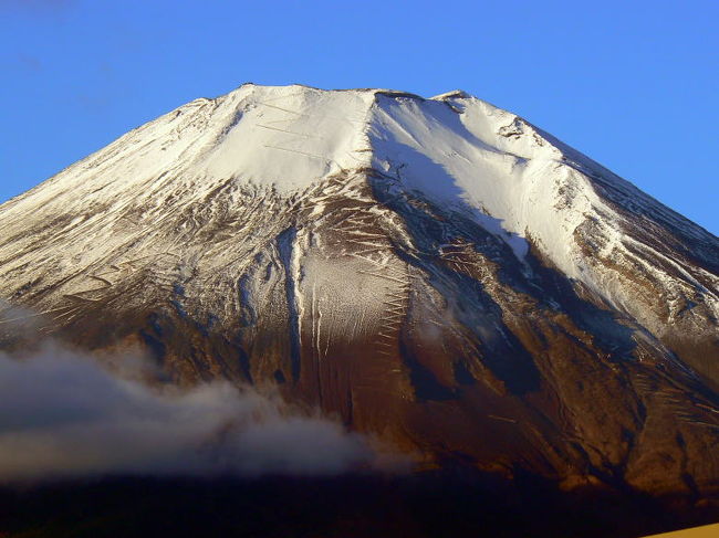 朝の富士山<br /><br />
