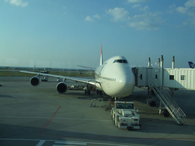 那覇から羽田への機材<br />７４７−４００Ｄ