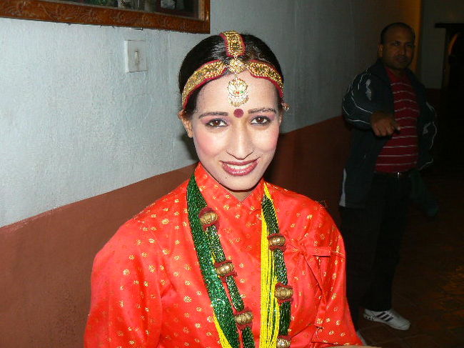 出迎えの踊り子