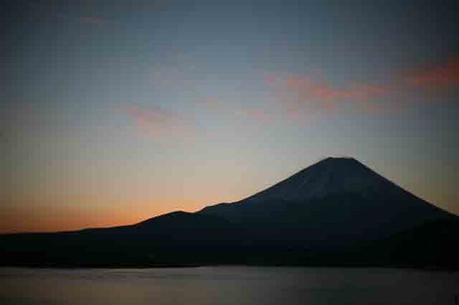 午前６時４７分です。(5D) 