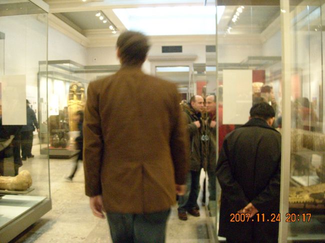 いきなり入ってた大男。○ね。