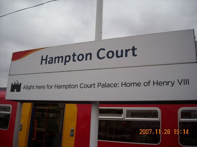 40分足らずでHampton Court到着。