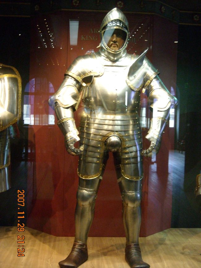 White Tower。<br /><br />ご機嫌ようヘンリー8世さん。