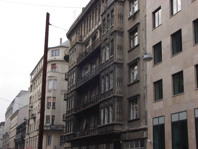 この地区は、おしゃれ建物が多いです。他にも沢山ありそうなので、もっと見ておけばよかった・・残念！