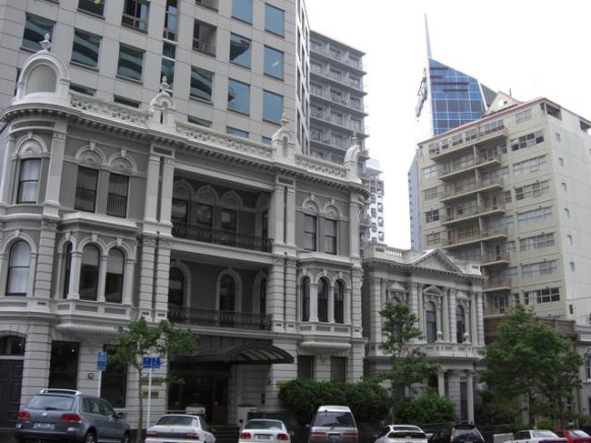 オークランドの建物。結構重厚です。