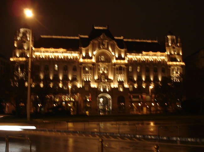 フォーシーズンホテル