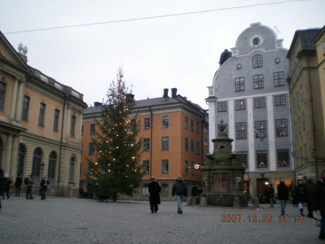 お腹もいっぱいになったので、うろうろ歩きます。