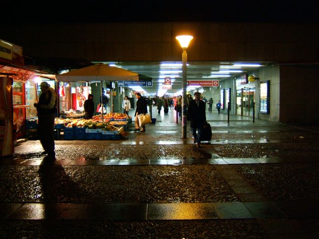 ドレスデンから帰ってきました。<br />とりあえず列車の事故がなきゃって思いながらもミュシャ美術館を目指す。