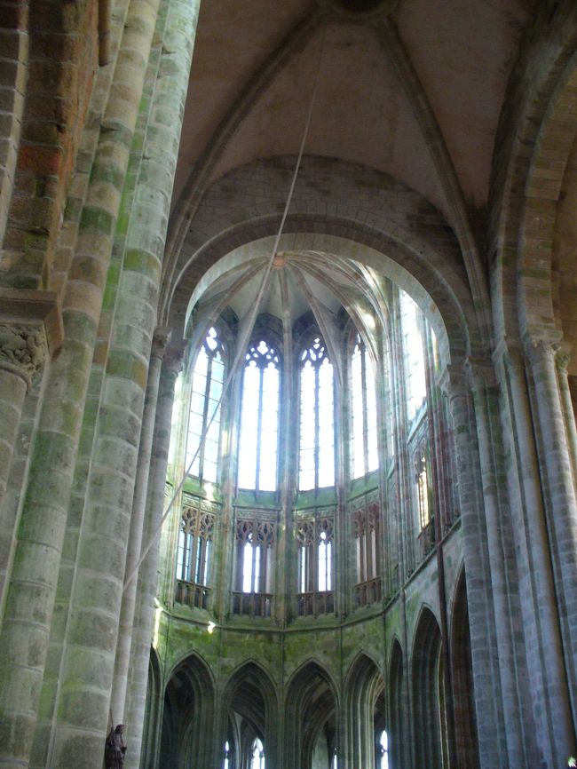 内部の礼拝堂。<br />中もやっぱり素敵！