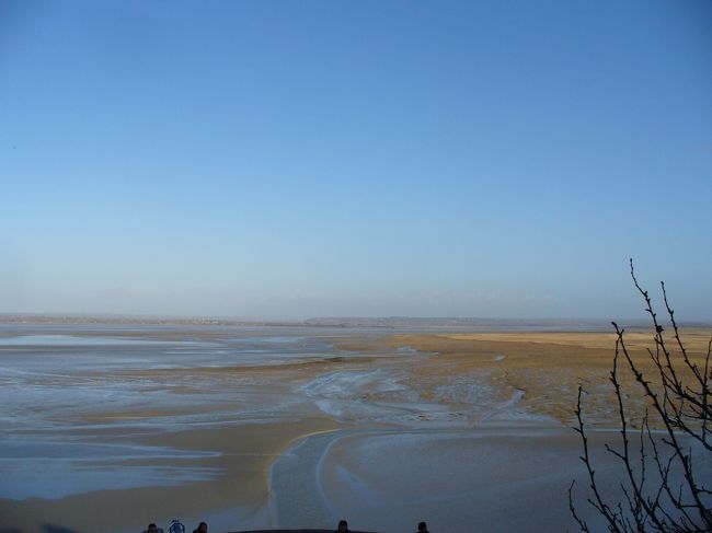 モンサンミッシェル周辺に広がる浅瀬