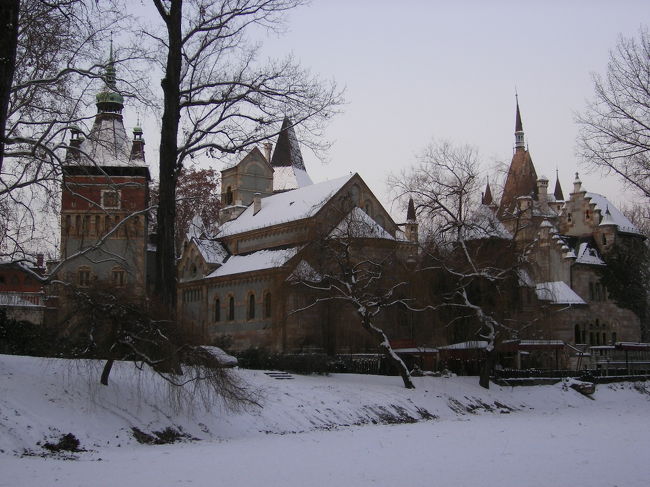 早起きは３文の徳とは<br />よく言ったものなの。