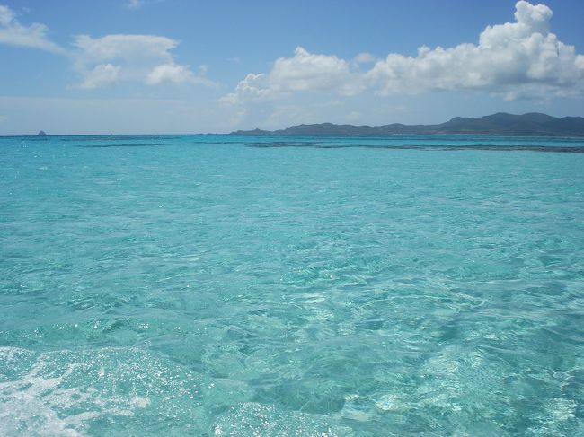 で、これ久米島。<br /><br /><br />どうです？<br />世界のハイエンドなビーチに<br />負けてないでしょう！