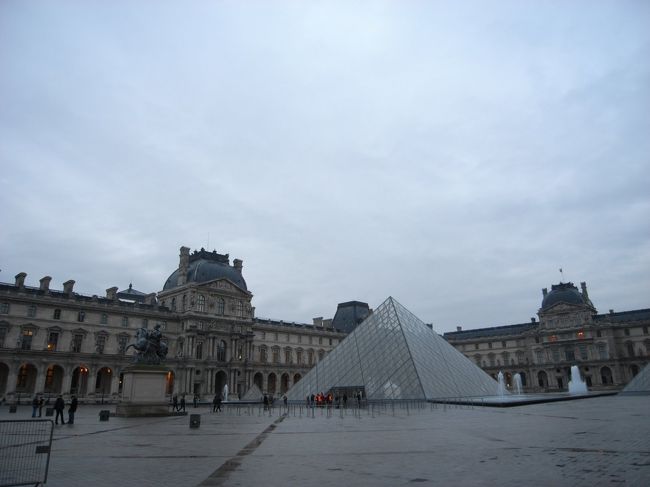 ダヴィンチコードを思い出します。