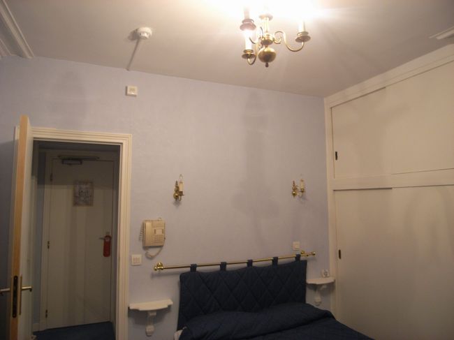 ホテル到着。<br />初日だというのにパリの主要な所はかなりまわりました。