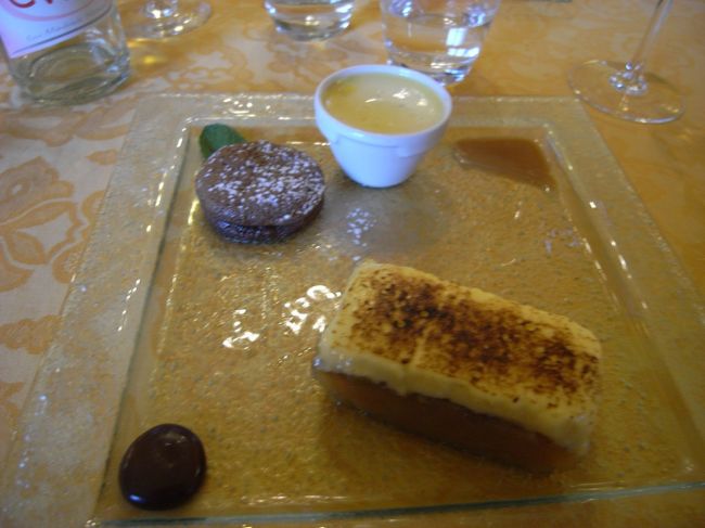 デザート。<br />すべておいしかったし、従業員も明るくいい感じでした。日本語メニューもありましたのでお勧めします。