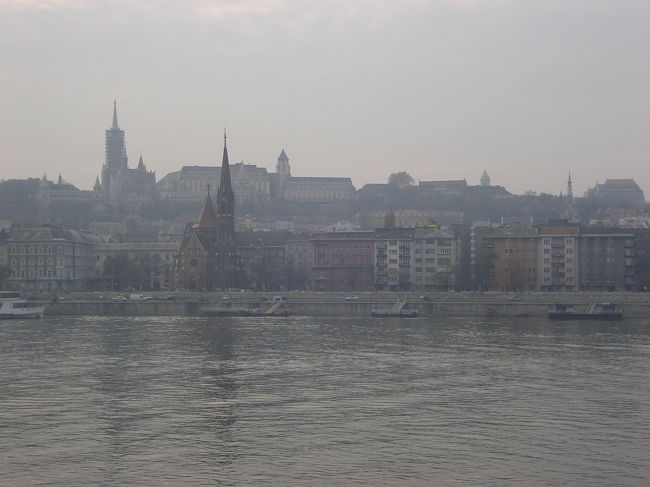 路面電車おりた場所は、眺めが良く興奮してしまいました。