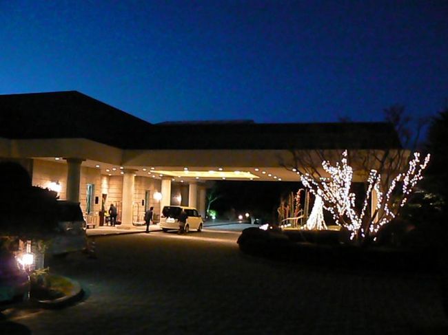 エントランス車寄せ<br /><br />