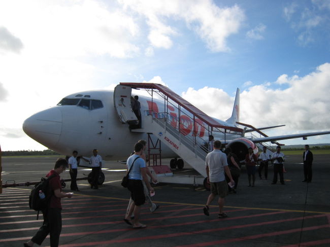 LIONエアーにて、ジャワ島へ