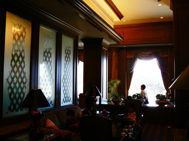お茶を頂こうとラウンジに行きました