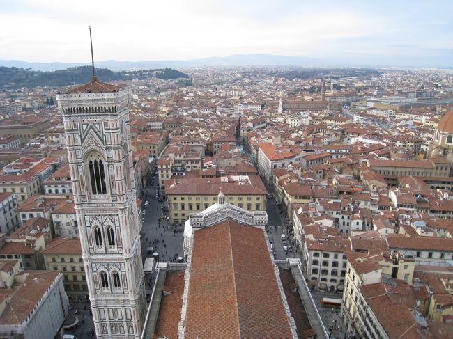 階段500段弱の苦痛の後は、すばらしい眺めが待ってました。