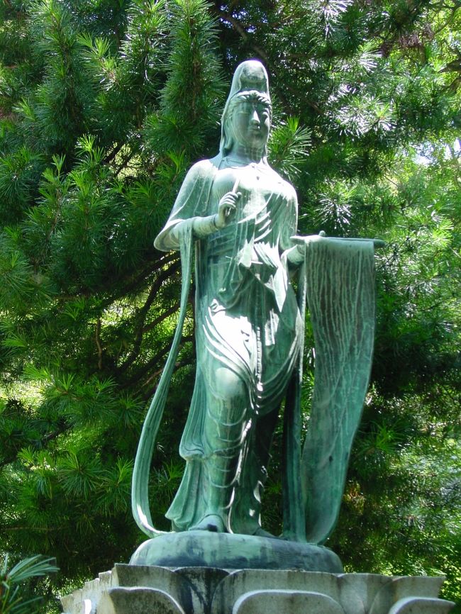 切幡寺は女人成仏の寺として親しまれているという。