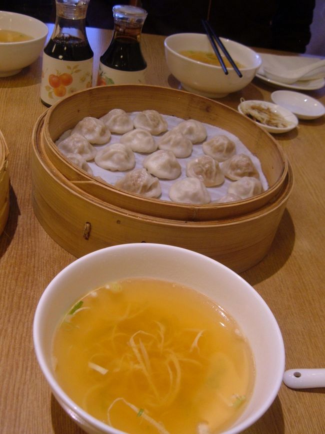 鼎泰豊（永康街）<br />週末の朝限定メニュー「小籠湯包」