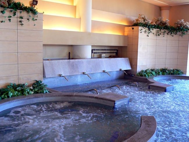 お客さんが来ないうちにテルメ・サハラの写真を撮りました