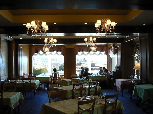 店内は空いていました