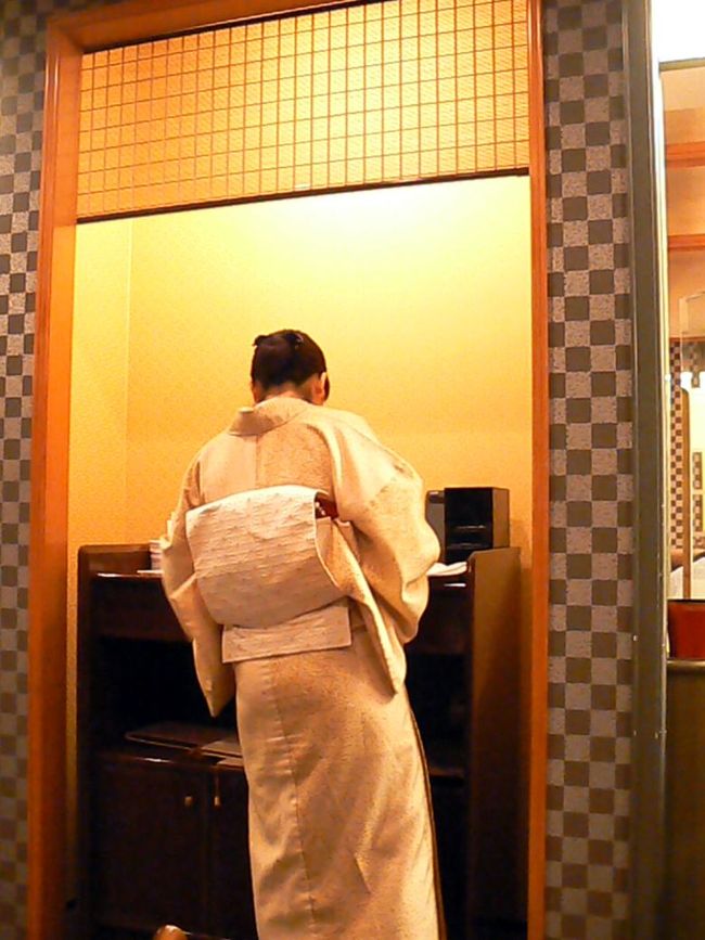 オーナーレセプションに渡してあった、お料理の注文表が通っていなくて大慌て