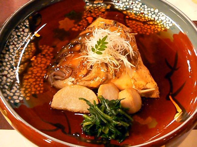 鯛かぶと煮 ￥１，５７５−<br />とても丁寧に造られている感じで美味でした