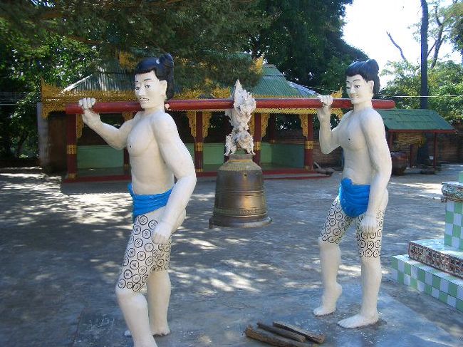 ローカナンダー・パヤーにあった、ちょっと素敵な像。