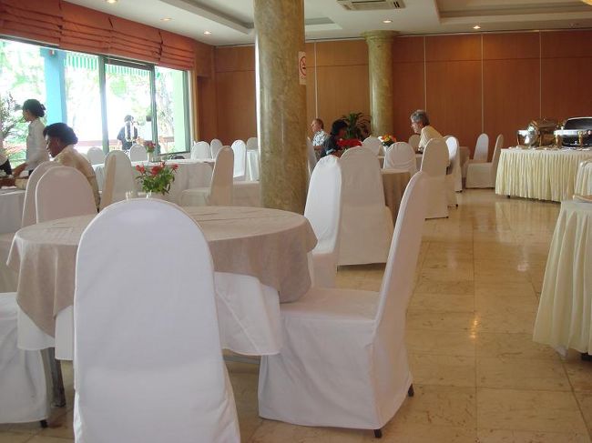 こちらで、いただきました。