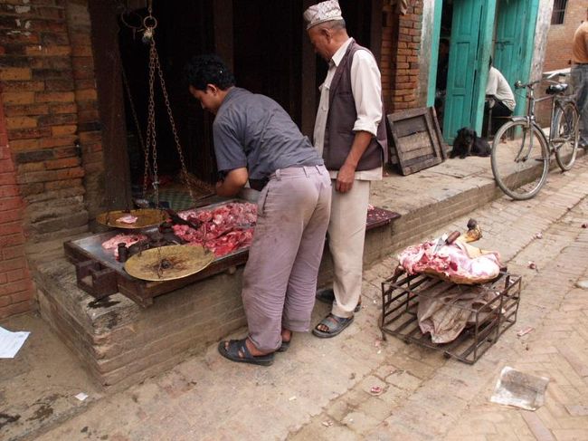 肉屋さん。たぶん羊だと思う。
