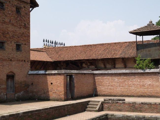 旧王宮の中にはタレジュ・チョークがありますが、ヒンドゥー教徒以外は入ることができません。