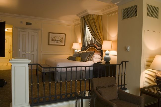 思わず、部屋の撮影会が開催されました！<br /><br />荷物をばら撒いたままなので、ちょっと見苦しいのも（笑）。